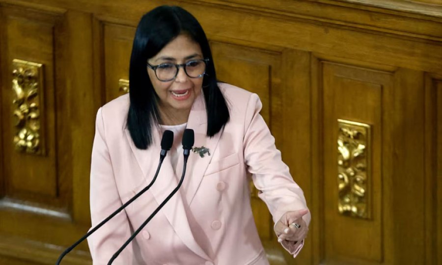 Maduro ona 'kaplan' diyor... Venezuela'da 'geçici' başkan olarak atandı!