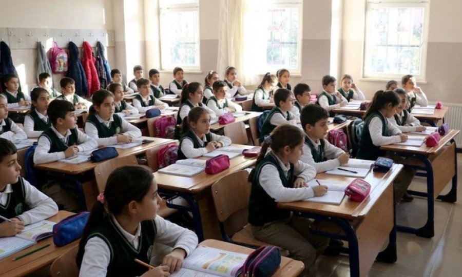Geleceğimiz tehlikede: Eğitim sisteminde kırmızı alarm