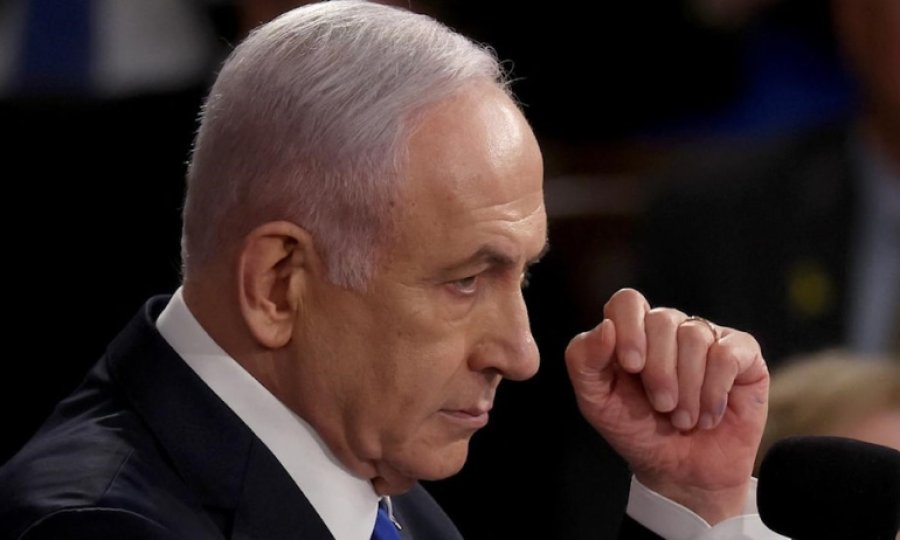 Gazze kasabı Netanyahu'nun ofisi vuruldu!