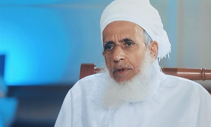 Umman Müftüsü’nden Ayetullah Seyyid Mücteba Hamanei’ye tebrik mesajı