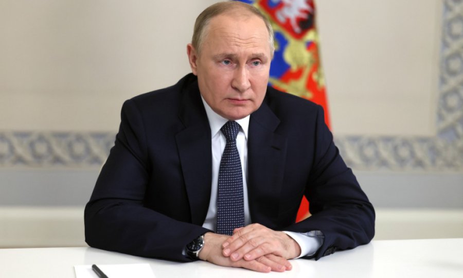 Putin’den Seyyid Mücteba Hamanei’ye Ali Laricani için taziye mesajı
