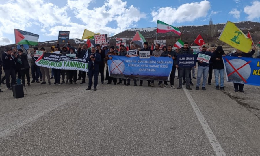 Kürecik Radar Üssü’ne yürüdüler... 'İsrail’in kalkanı kapatılsın'...'Fidan’a ve hükümete eleştiri...