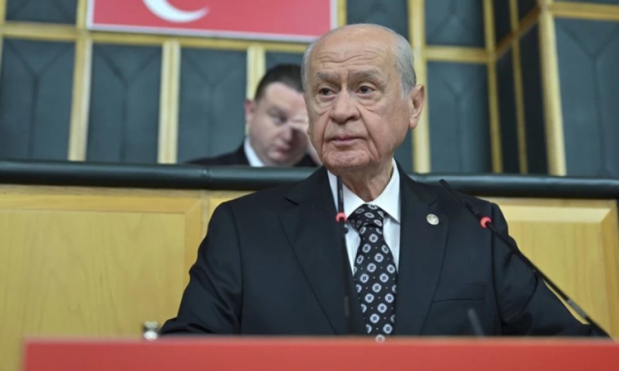 Bahçeli'den 'Dünya Barışı' için çağrı: 'Türkiye ev sahipliği yapabilir'