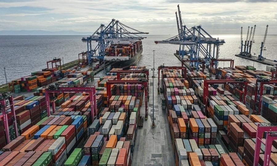 Dış ticarette alarm: Açık 11 milyar doları aştı