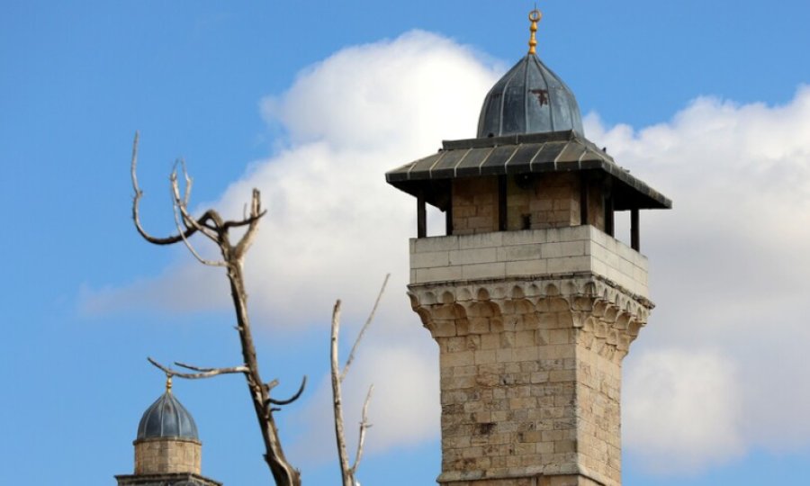 Filistin: İsrail'in ezanları susturmayı öngören yasa tasarısı "dini savaş" ilanı