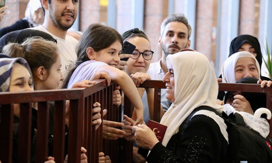 Kutsal topraklardan dönüşler başladı