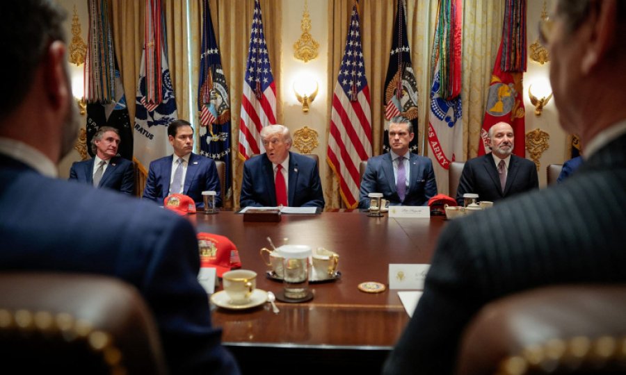 Trump'tan son dakika çırpınışları...İran'la anlaşma taslağında yine değişiklikleri istedi